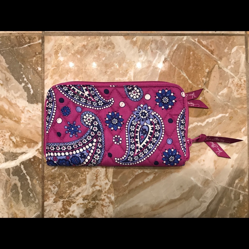 Vera Bradley Wallet/Clutch. Never used.